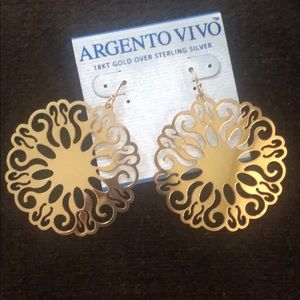 Argento Vivo earrings!